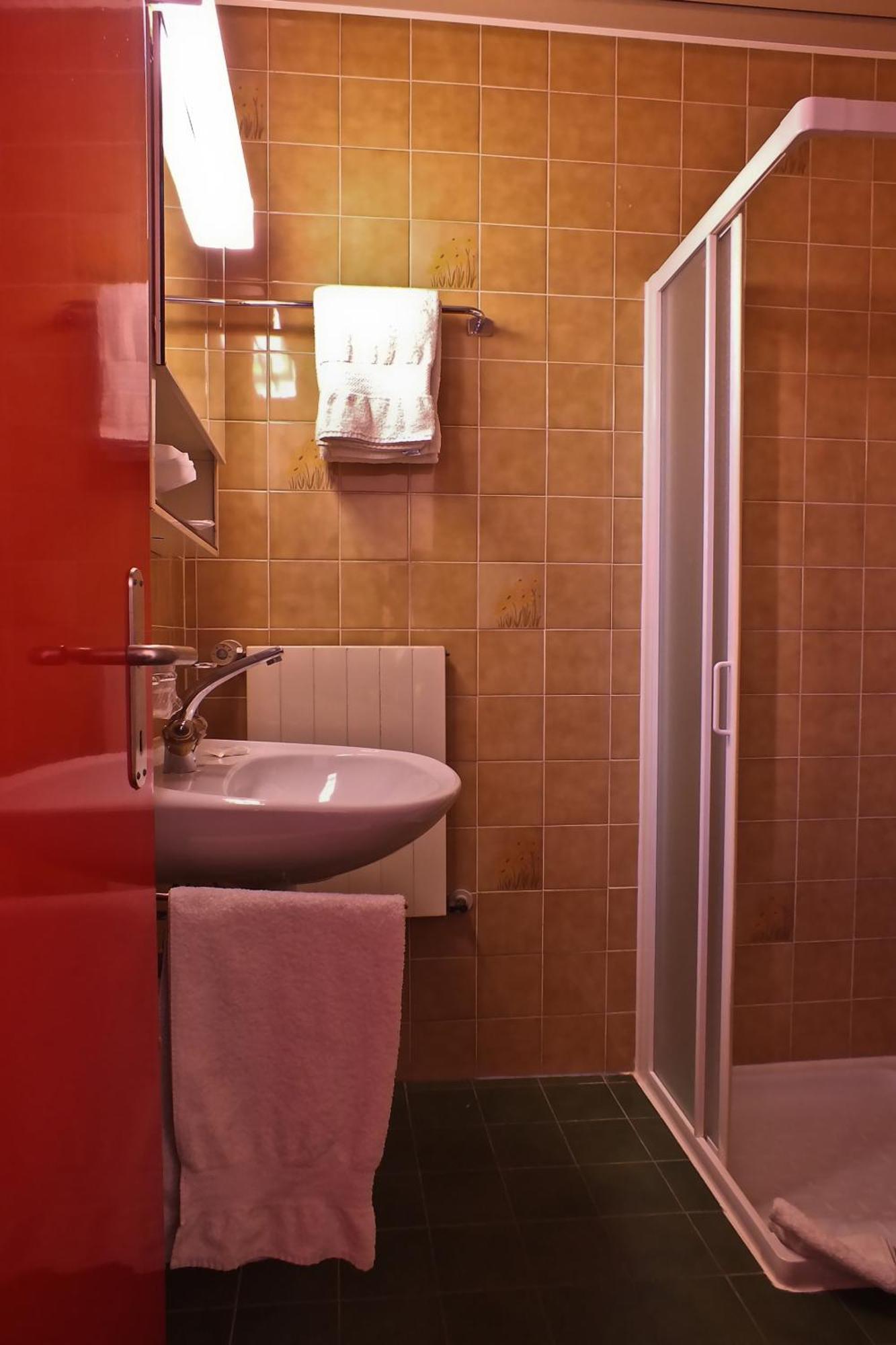 Hotel Garni Centro Chiasso Bagian luar foto