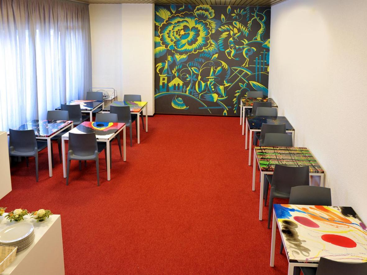 Hotel Garni Centro Chiasso Bagian luar foto